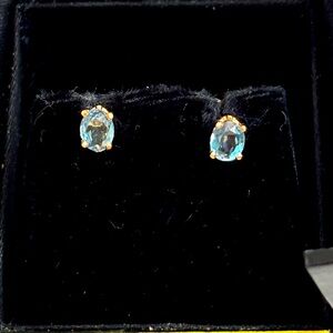 Elegant Topaz  Blue  stone and Gold Stud Earrings